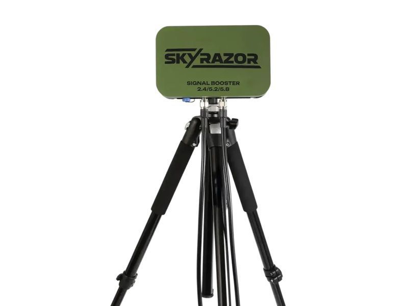Комплект антена - підсилювач сигналу Skyrazor &laquo;Varta&raquo; 2.4G/5.2G/5.8G + пігтейли + кабель 30 метрів + кронштейн